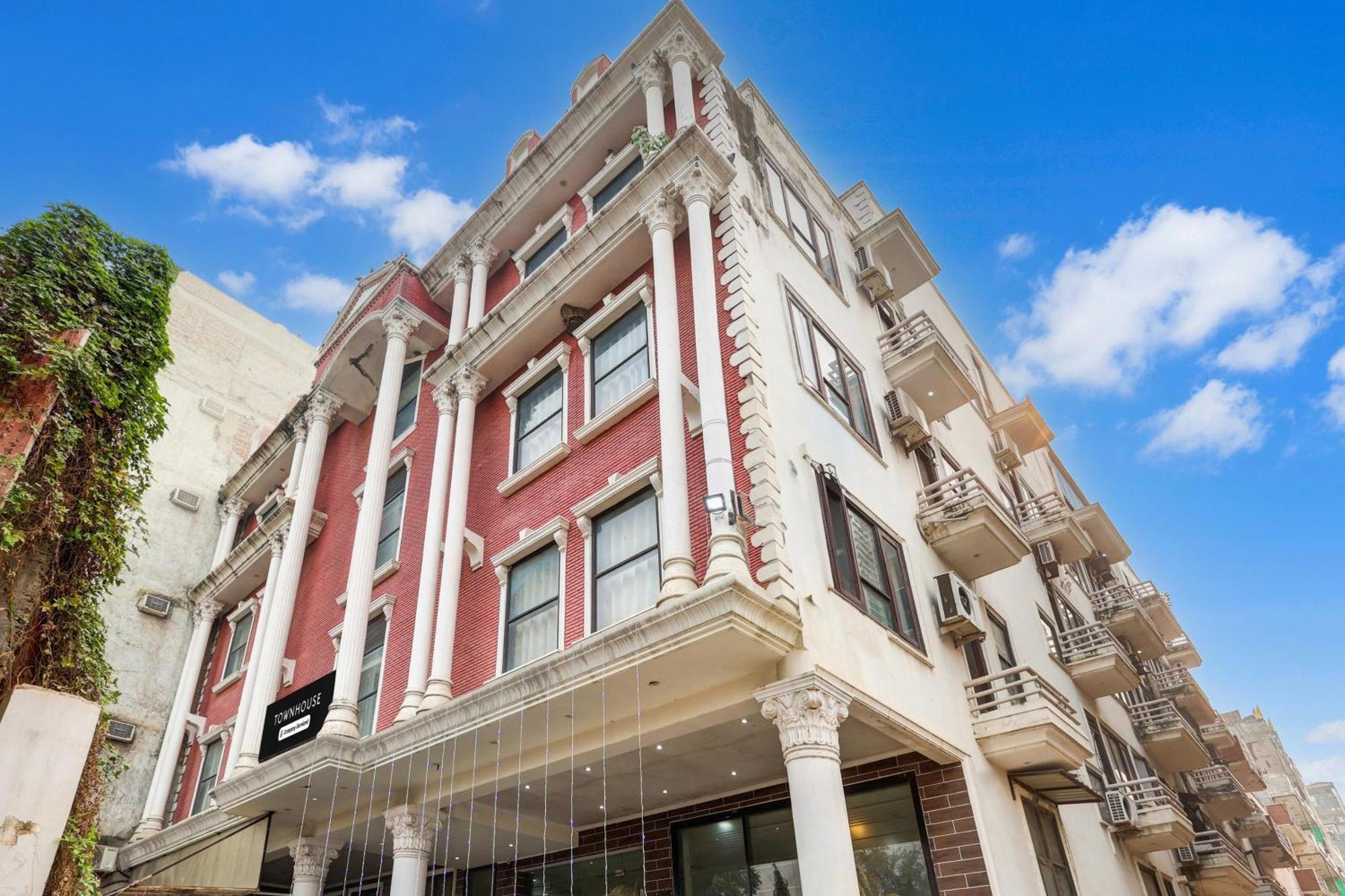 Hotel Super Townhouse Sector 38 Gurgaon Near Medanta Zewnętrze zdjęcie