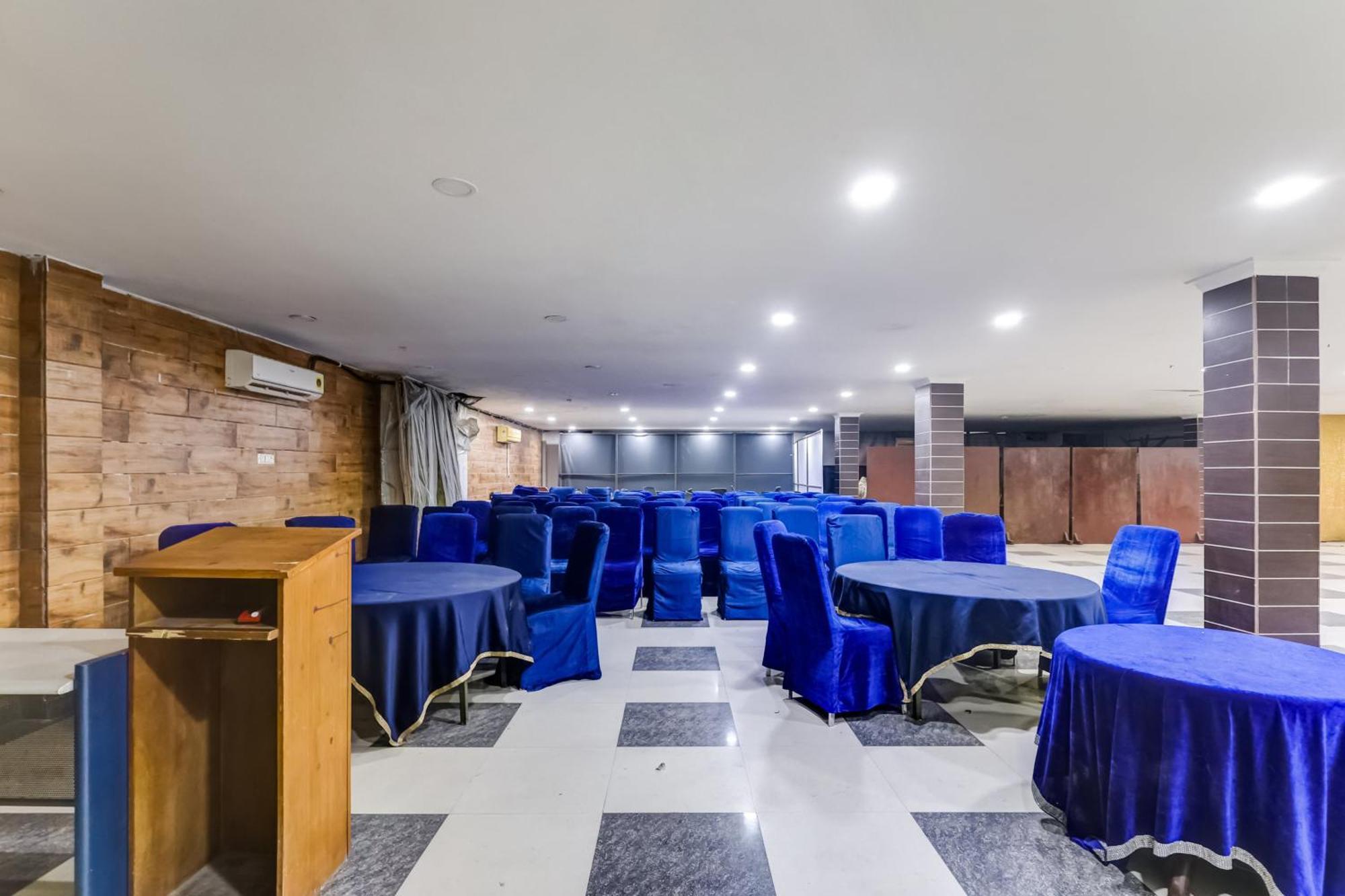 Hotel Super Townhouse Sector 38 Gurgaon Near Medanta Zewnętrze zdjęcie